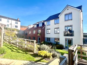 Rear- click for photo gallery